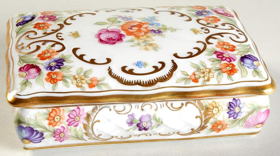 Empress Dresden Flowers Cigarette Box & Lid by Schumann - Bavaria-1