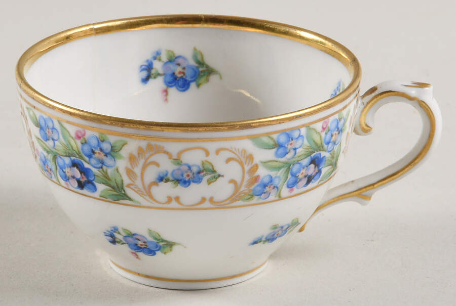 Forget Me Not (Rim, Not Pierced) Flat Demitasse Cup by Schumann - Bavaria-1