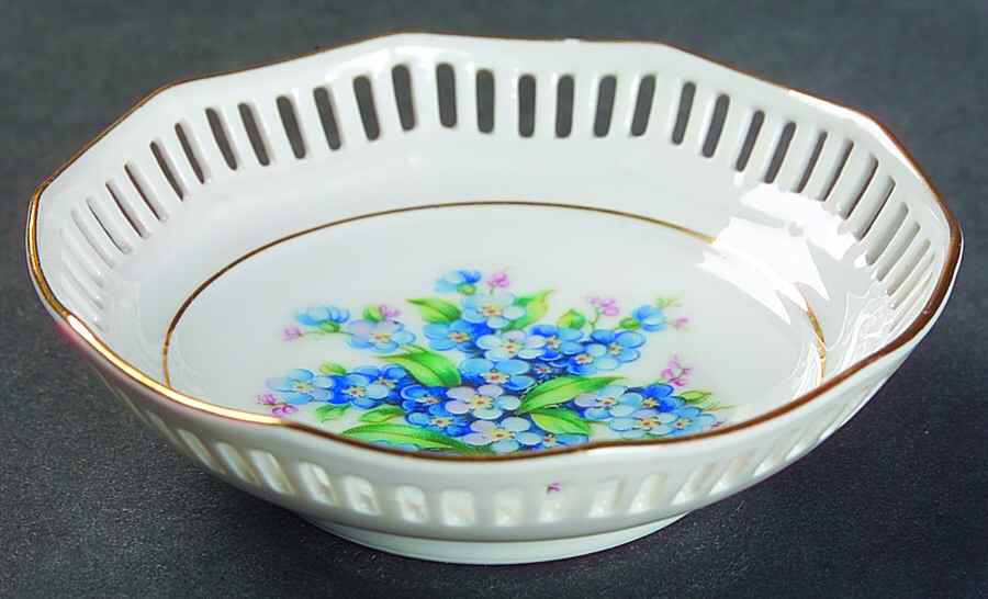Forget Me Not (Rim, Not Pierced) Nut Dish by Schumann - Bavaria-1