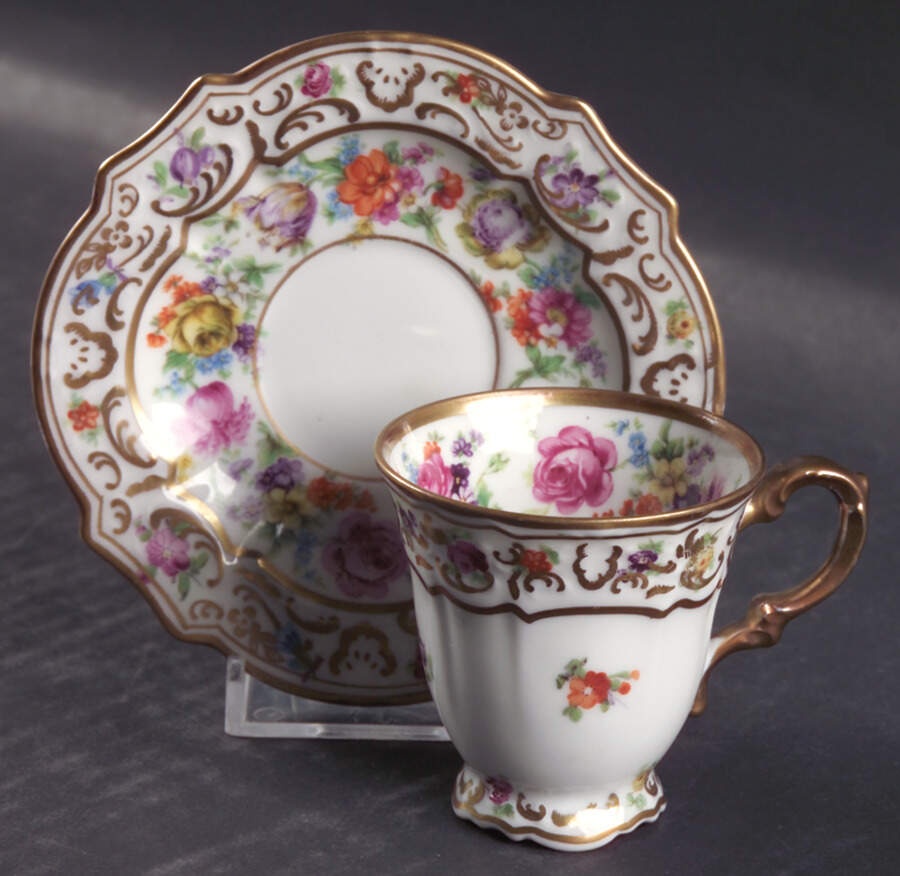 Garland (84287-18450) Footed Demitasse Cup & Saucer Set by Schumann - Bavaria-1