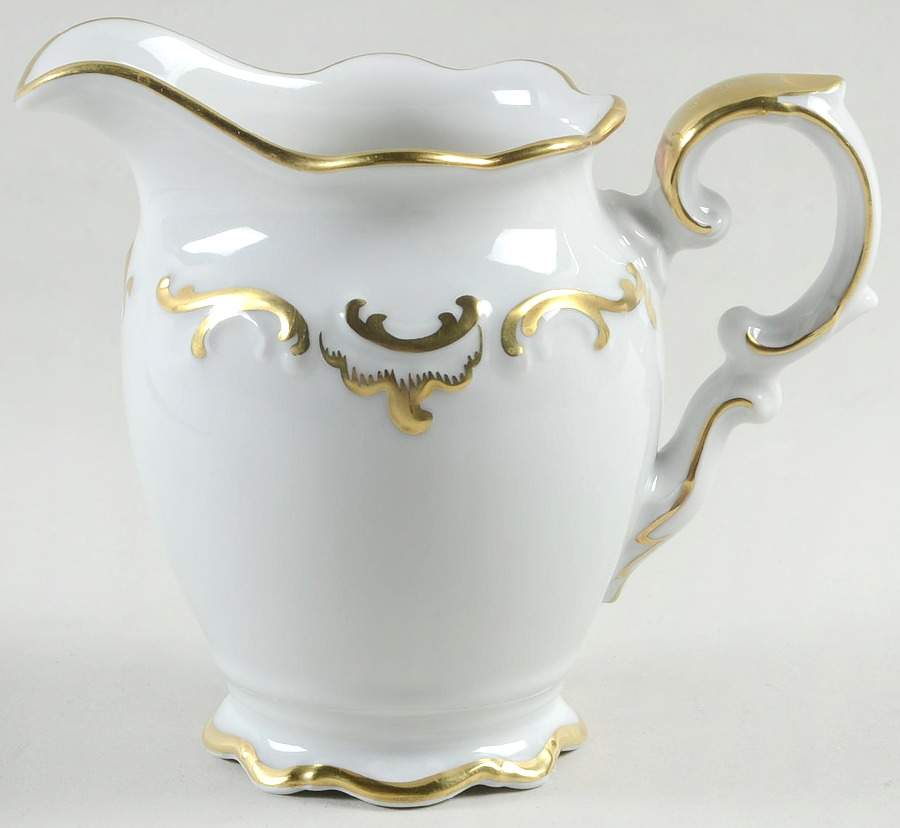 Golden Elegance Creamer by Schumann - Bavaria-1
