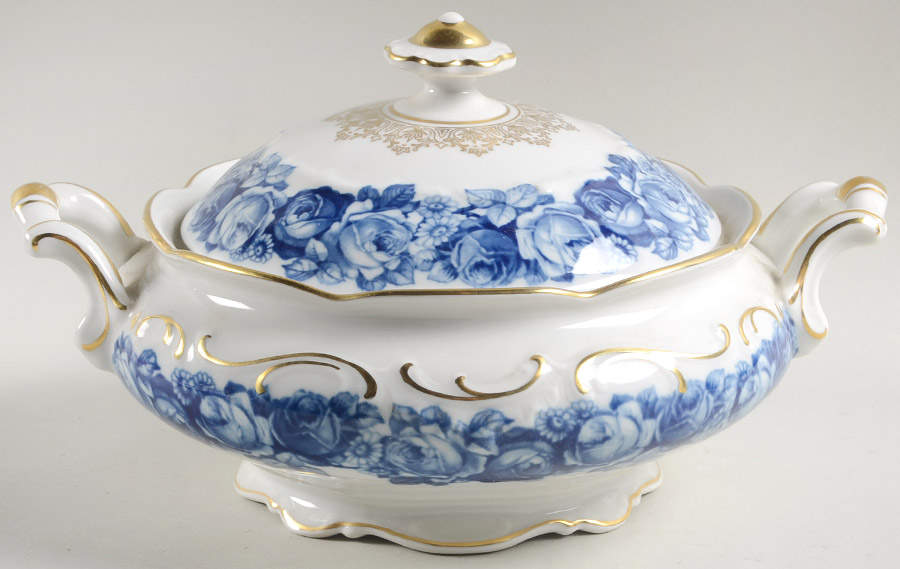 Heirloom Blue Round Covered Vegetable by Schumann - Bavaria-1