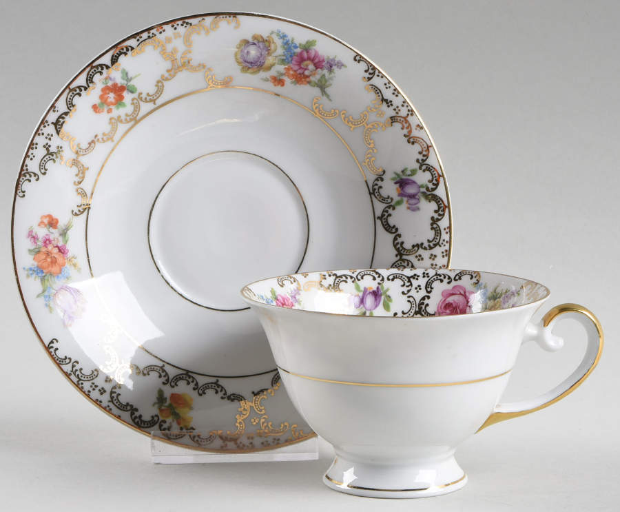 The Meissen Footed Cup & Saucer Set by Schumann - Bavaria-1