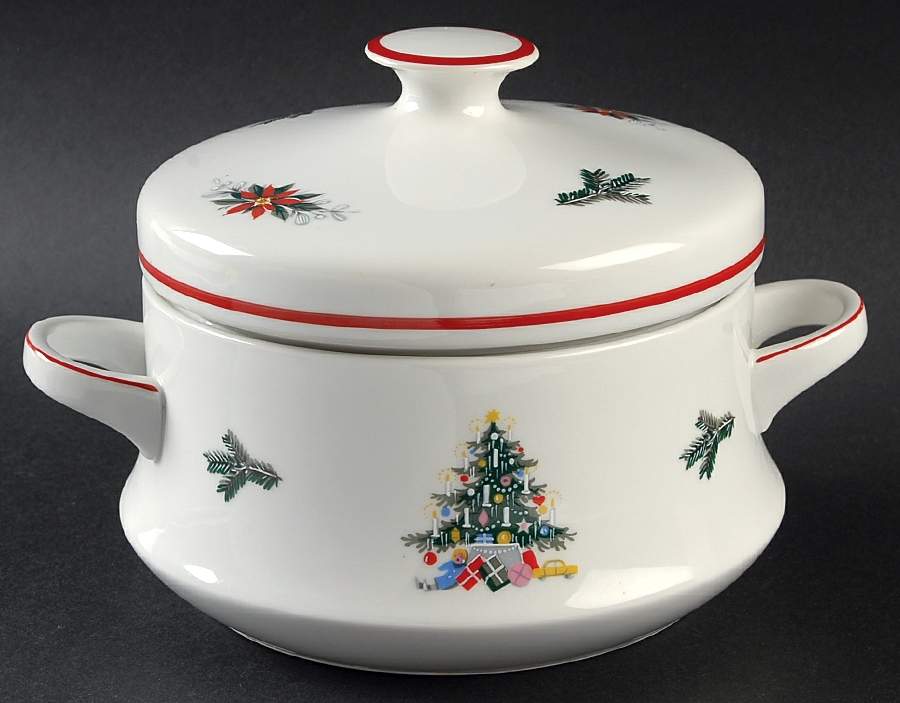 Noel 1 Qt Round Covered Casserole by Schumann - Bavaria-1