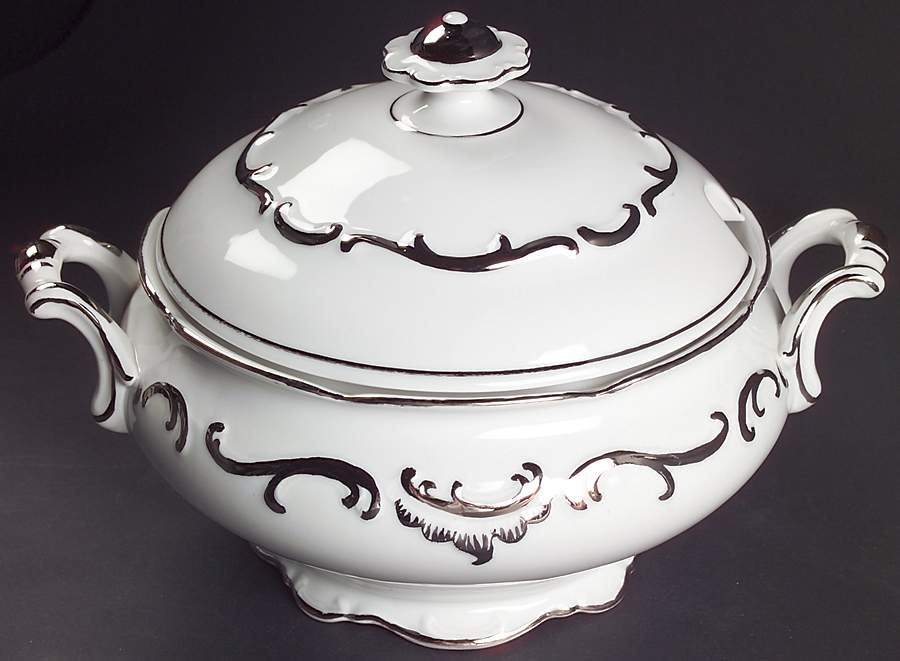 Platinum Elegance Tureen & Lid by Schumann - Bavaria-1