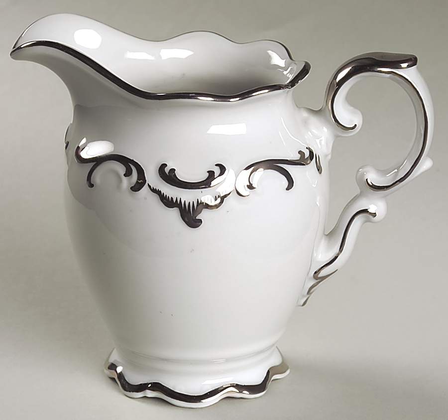 Platinum Elegance Creamer by Schumann - Bavaria-1