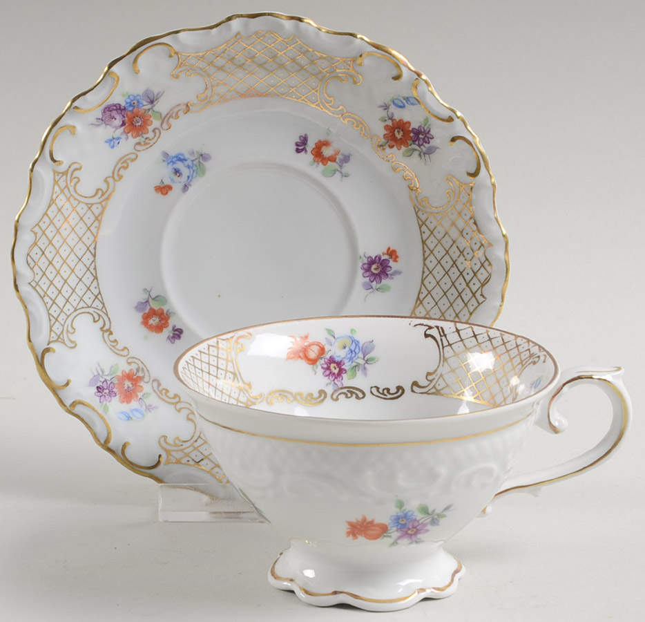 SCH26 Footed Cup & Saucer Set by Schumann - Bavaria-1
