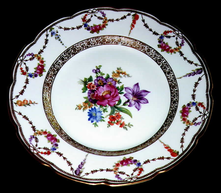 SCH31 Dinner Plate by Schumann - Bavaria-1
