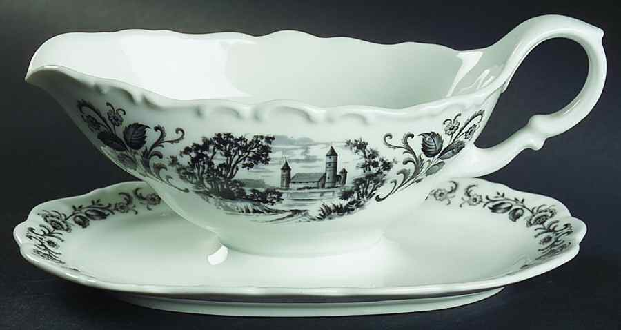 SCH49 Gravy Boat with Attached Underplate by Schumann - Bavaria-1