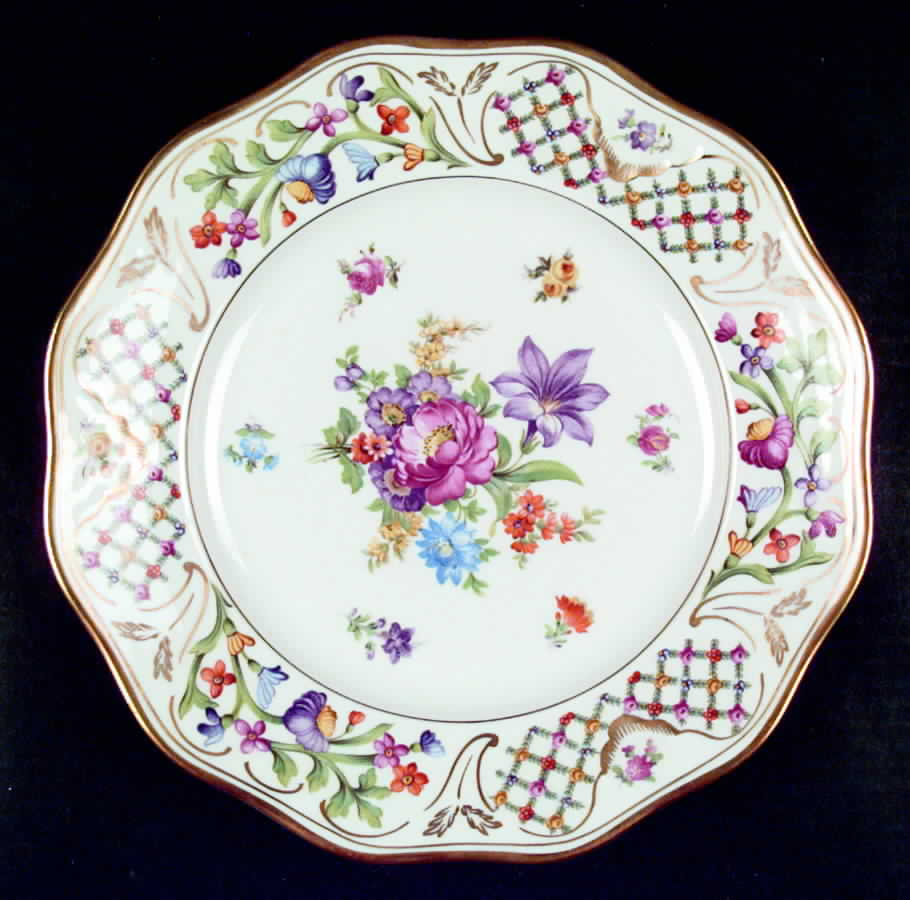 SCH55 Dinner Plate by Schumann - Bavaria-1
