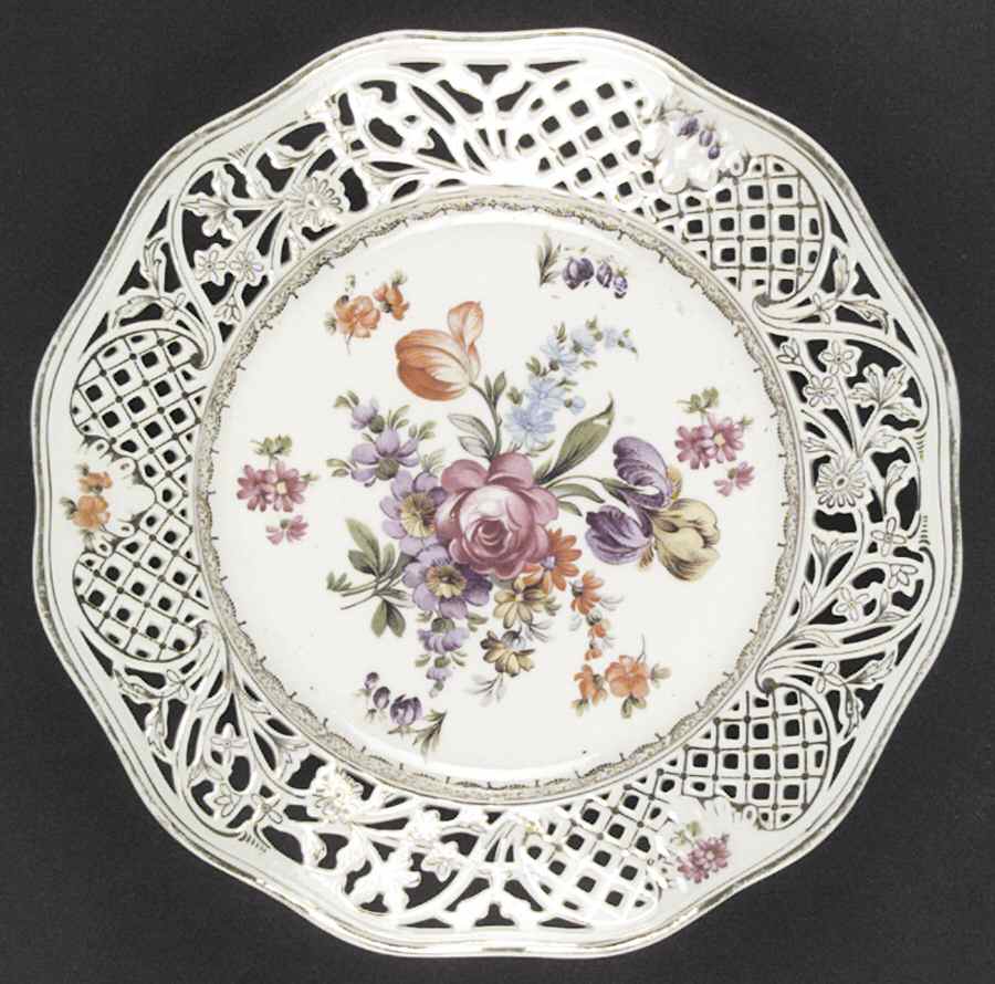 SCH59 Dinner Plate by Schumann - Bavaria-1