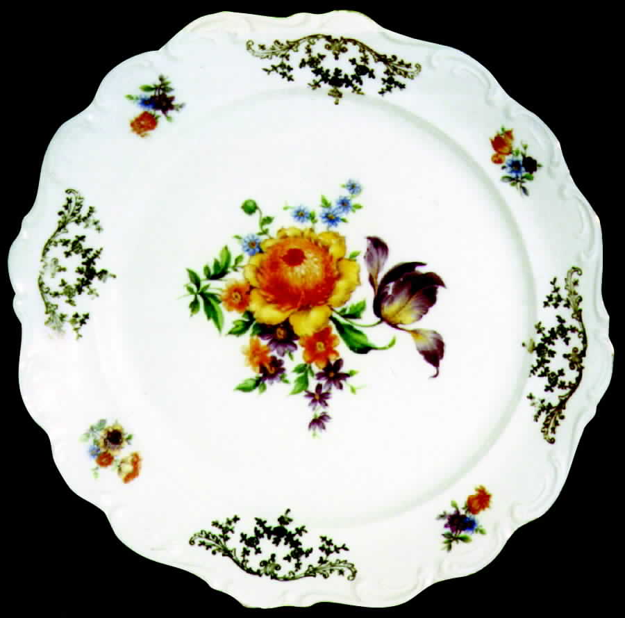 SCH69 Dinner Plate by Schumann - Bavaria-1