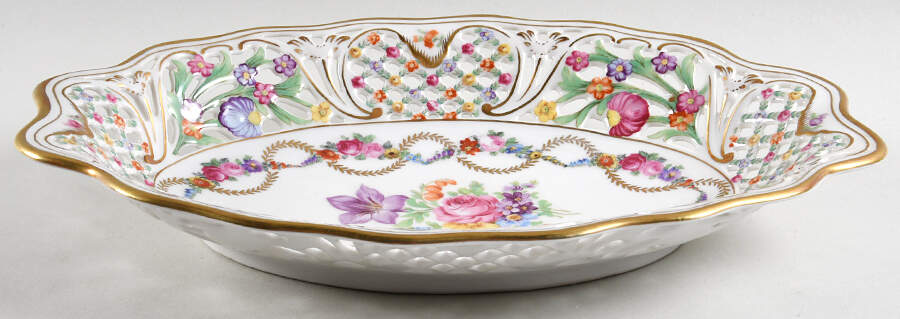 SCH7 12" Oval Pierced Basket by Schumann - Bavaria-1