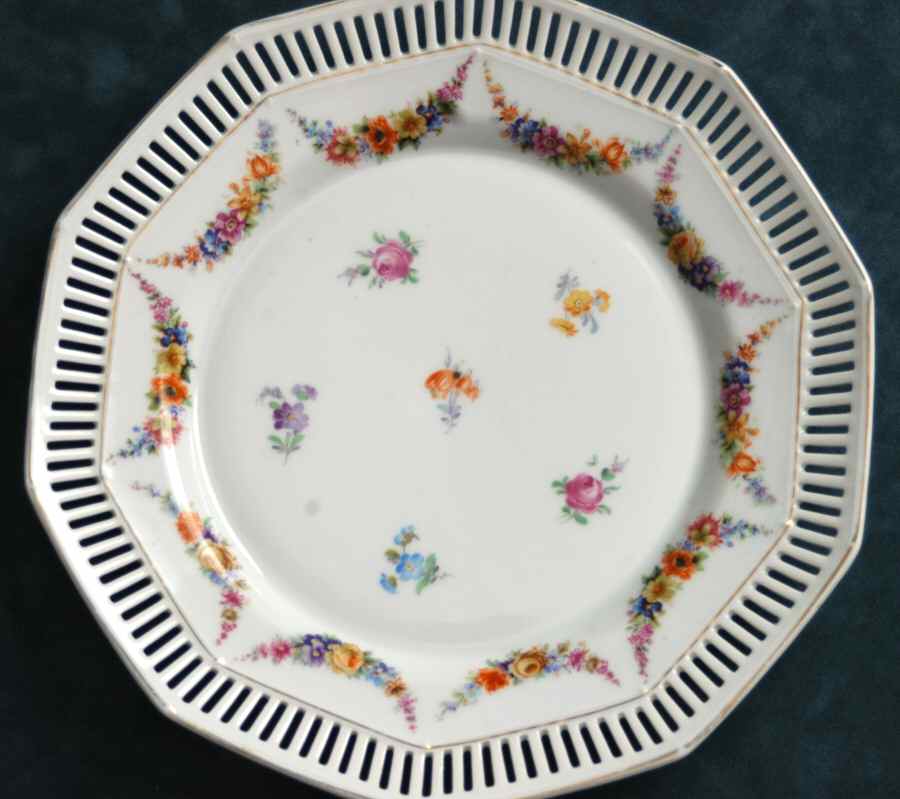 SCH90 Dinner Plate by Schumann - Bavaria-1