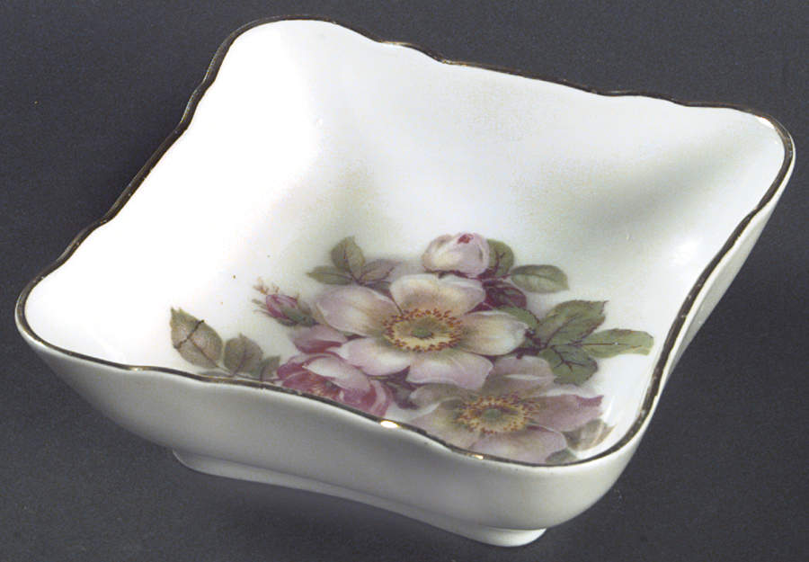 Wild Rose Scalloped (Coupe) Nut Dish by Schumann - Bavaria-1