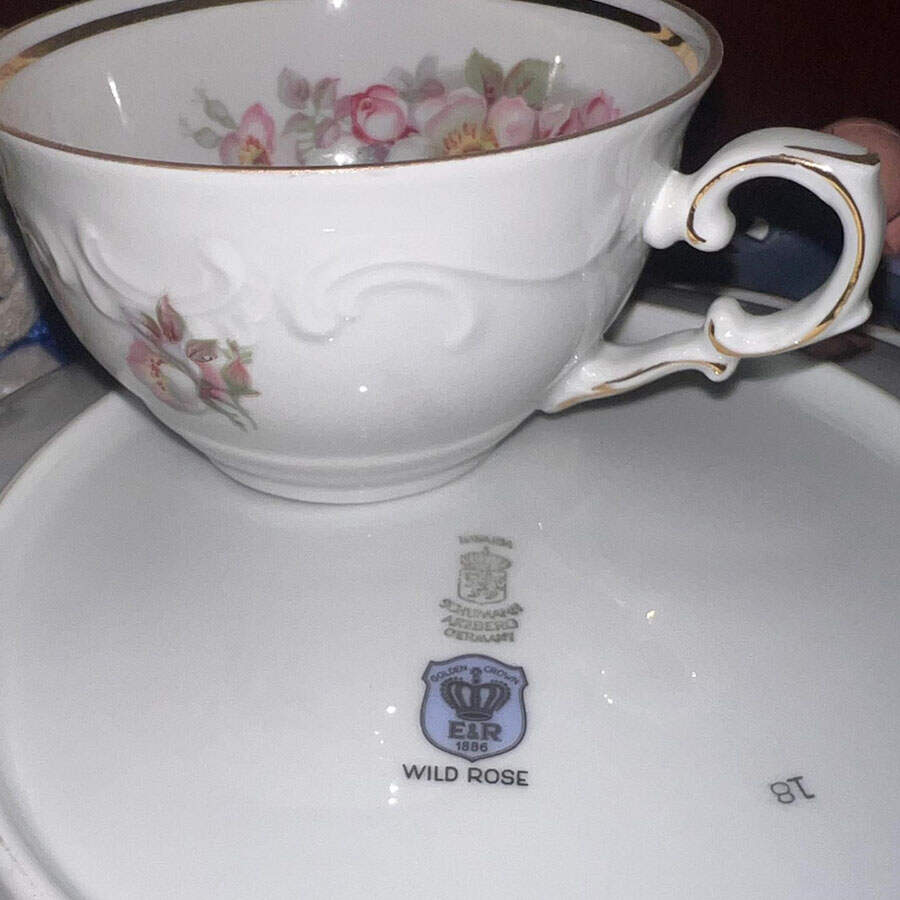 Wild Rose Scalloped (Coupe) Snack Cup by Schumann - Bavaria-1