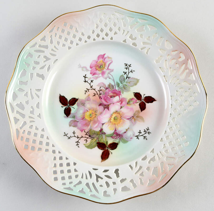 Wild Rose (Scallop, Rim, Embossed) Pierced Edge Dinner Plate by Schumann - Bavaria-1