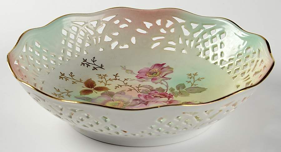 Wild Rose (Scallop, Rim, Embossed) 9" Pierced Round Bowl by Schumann - Bavaria-1