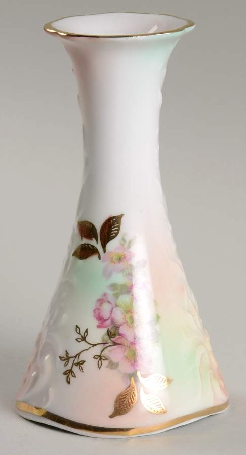 Wild Rose (Scallop, Rim, Embossed) Single Light Candlestick by Schumann - Bavaria-1