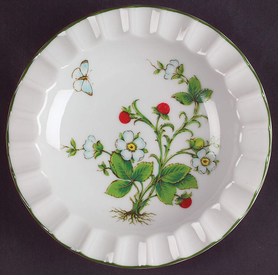 Wild Strawberry Small Ashtray by Schumann - Bavaria-1