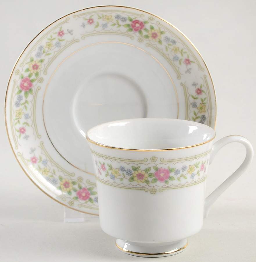 Isabella Footed Cup & Saucer Set by SC Japan-1