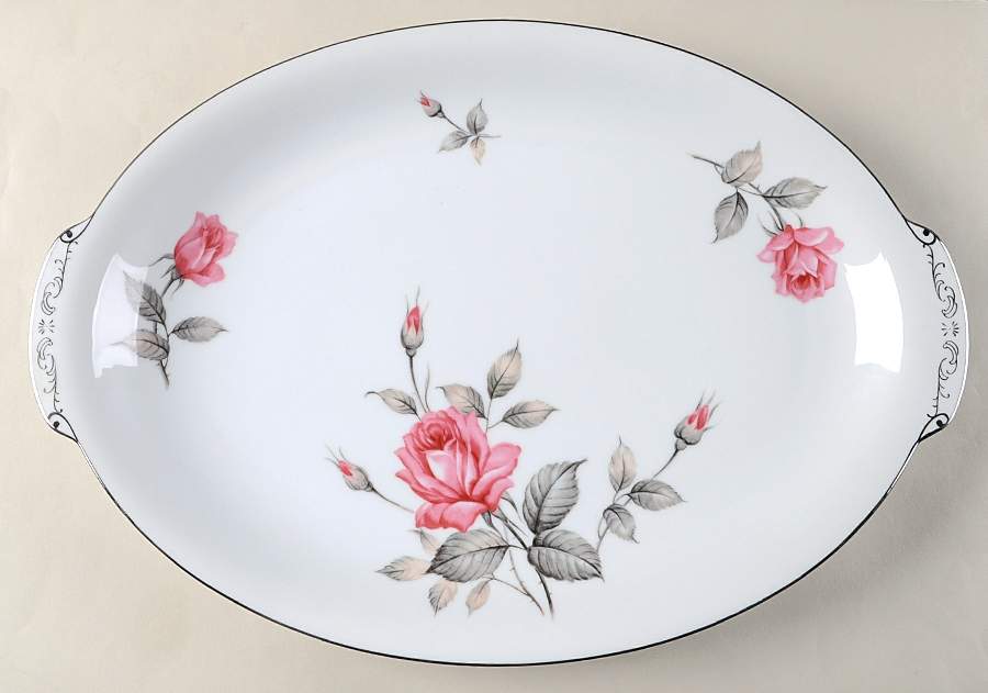 Venna 16" Oval Serving Platter by SC Japan-1