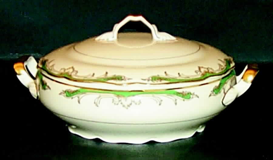 HCZ39-1 Round Covered Vegetable by Haas-Czjzek Coronado-1