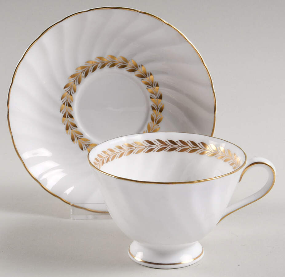 SCO5 Footed Cup & Saucer Set by Susie Cooper-1