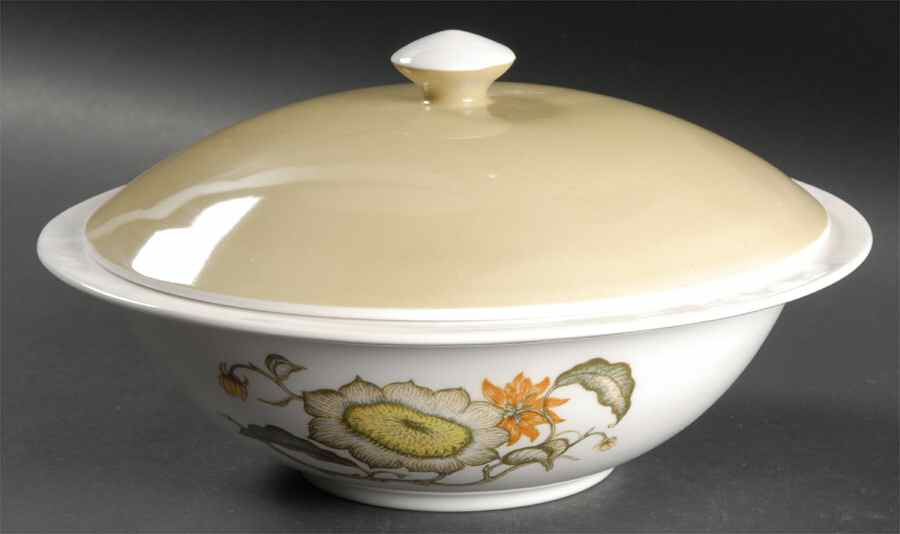 Sunflower Round Covered Vegetable by Susie Cooper-1