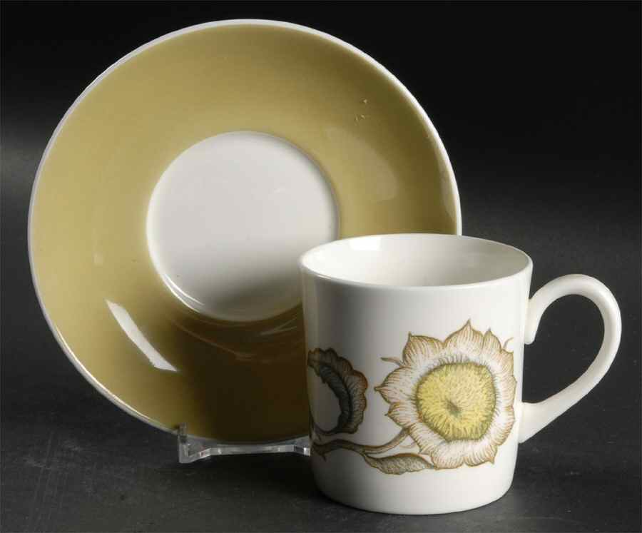 Sunflower Flat Cup & Saucer Set by Susie Cooper-1