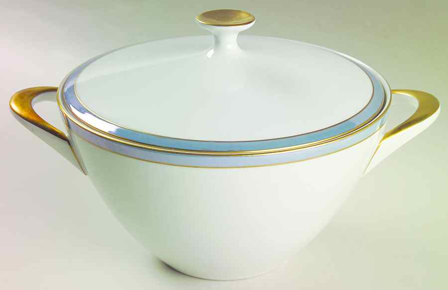 Spring Blue Round Covered Vegetable by Scherzer-1