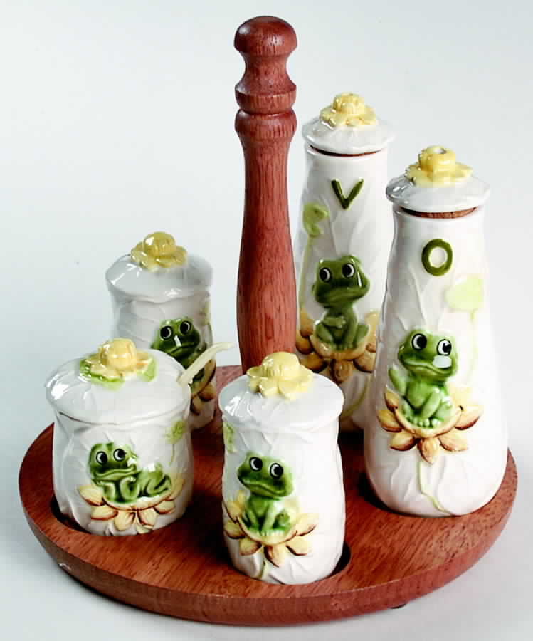 Frog Family (9 Piece) Condiment Set (SAP, VO,MUS & W/STAND) by Sears-1