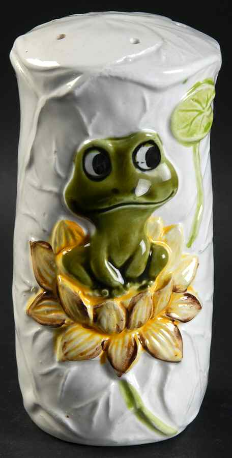 Frog Family Oversized Pepper Shaker by Sears-1