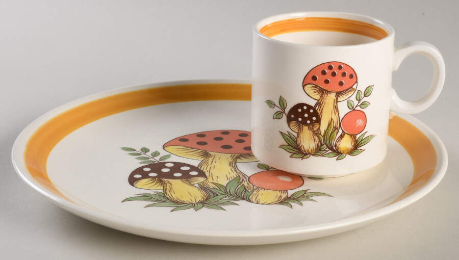 Merry Mushroom Snack Plate & Cup Set by Sears-1