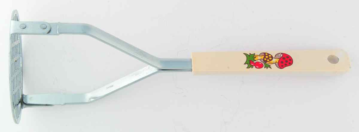 Merry Mushroom Metalpotato Masher with Plastic Handle by Sears-1