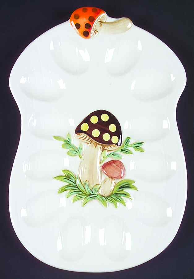 Merry Mushroom Deviled Egg Plate by Sears-1