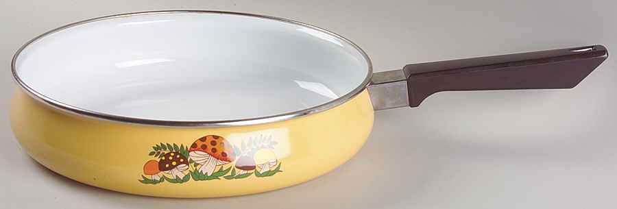Merry Mushroom 9" Open Skillet by Sears-1