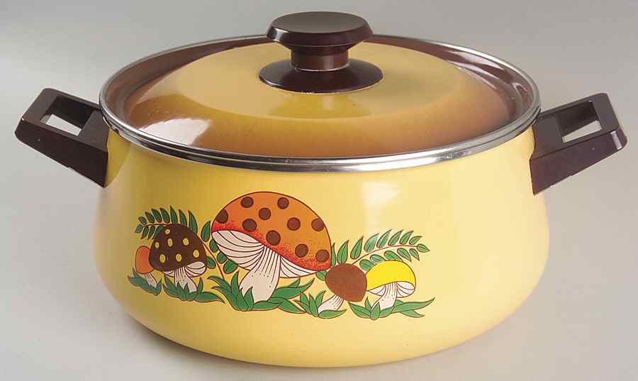 Merry Mushroom 5 Qtt Metal Dutch Oven & Lid by Sears-1