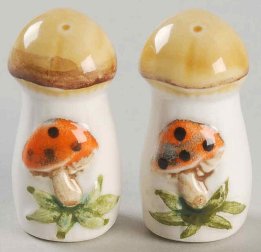 Merry Mushroom Miniature Ornamental Salt & Pepper Set by Sears-1