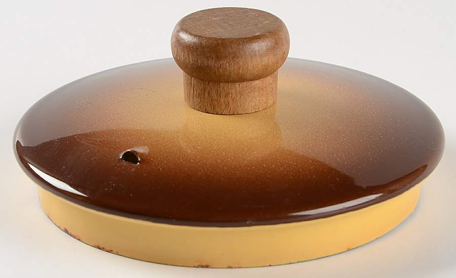 Merry Mushroom Lid for Metal Kettle by Sears-1