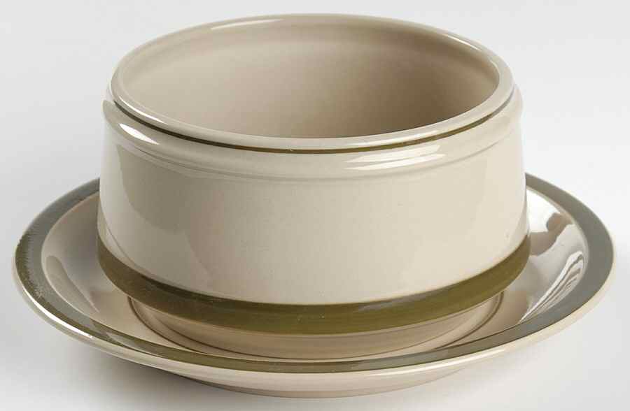 Montego Gravy Boat & Underplate by Sears-1
