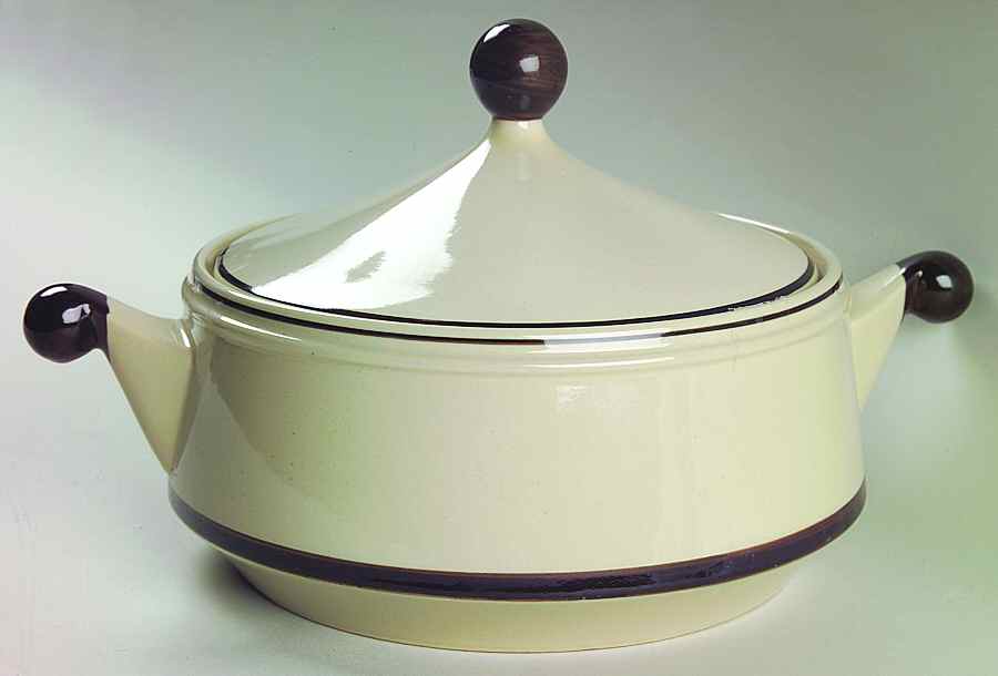 Strawberries 2 Qt Round Covered Casserole by Sears-1
