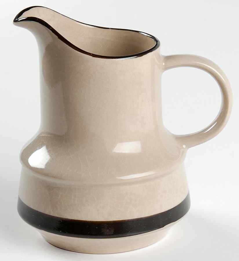 Strawberries Creamer by Sears-1