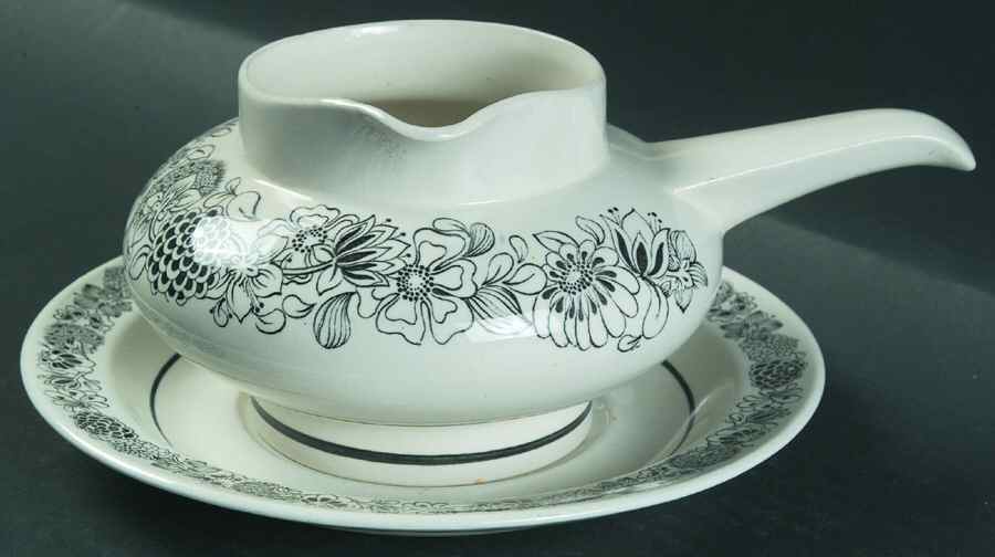 Wildwood Gravy Boat & Underplate by Sears-1