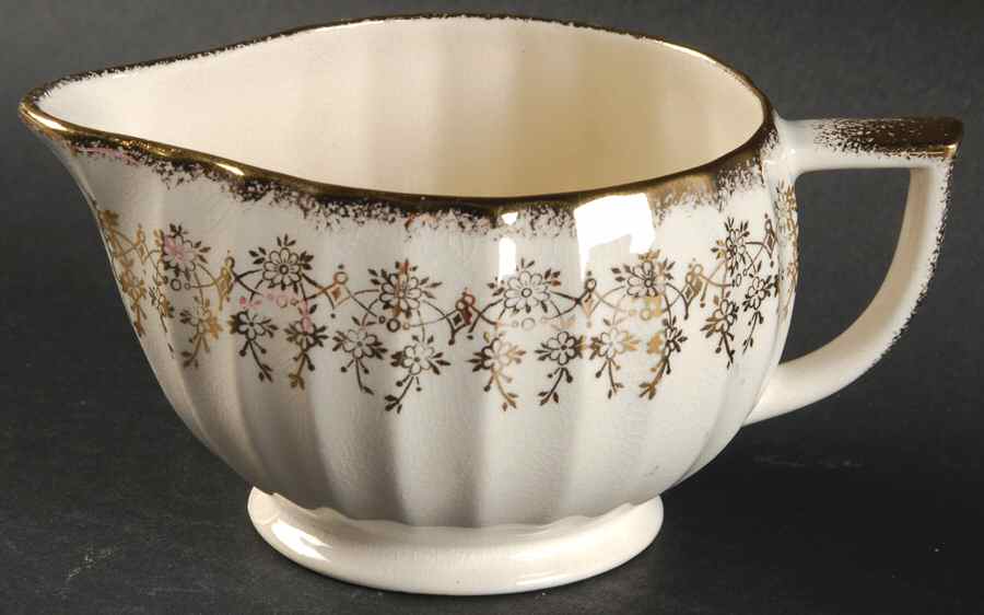 SEB12 Creamer by Sebring Pottery-1