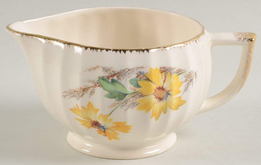 Yellow Daisy Creamer by Sebring Pottery-1