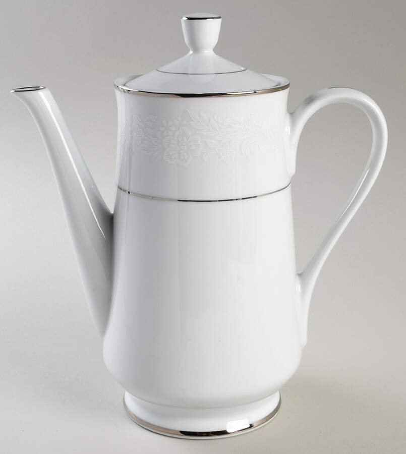 Audrey Coffee Pot & Lid by Seizan-1