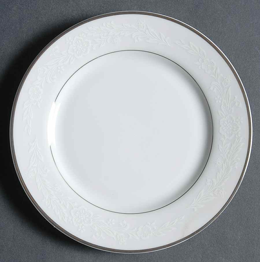 Audrey Bread & Butter Plate by Seizan-1