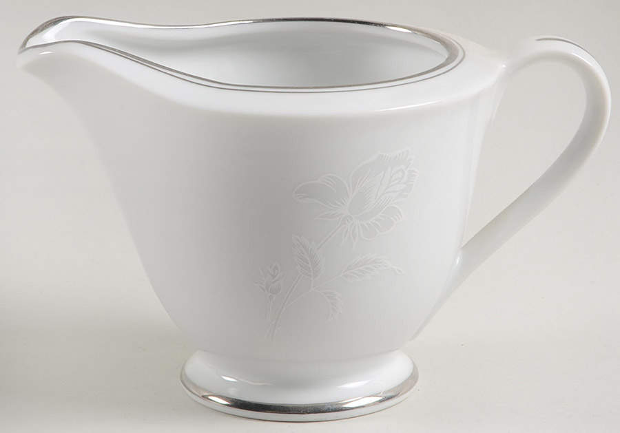 Carolyn (No Ring) Creamer by Seizan-1