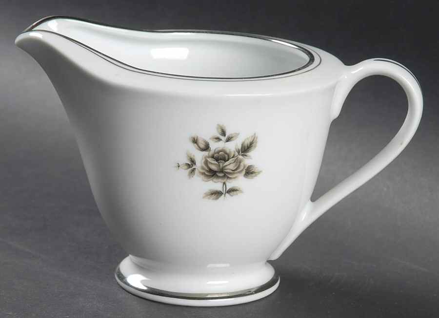 Midnight Rose Creamer by Seizan-1